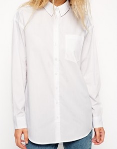 La chemise blanche masculine